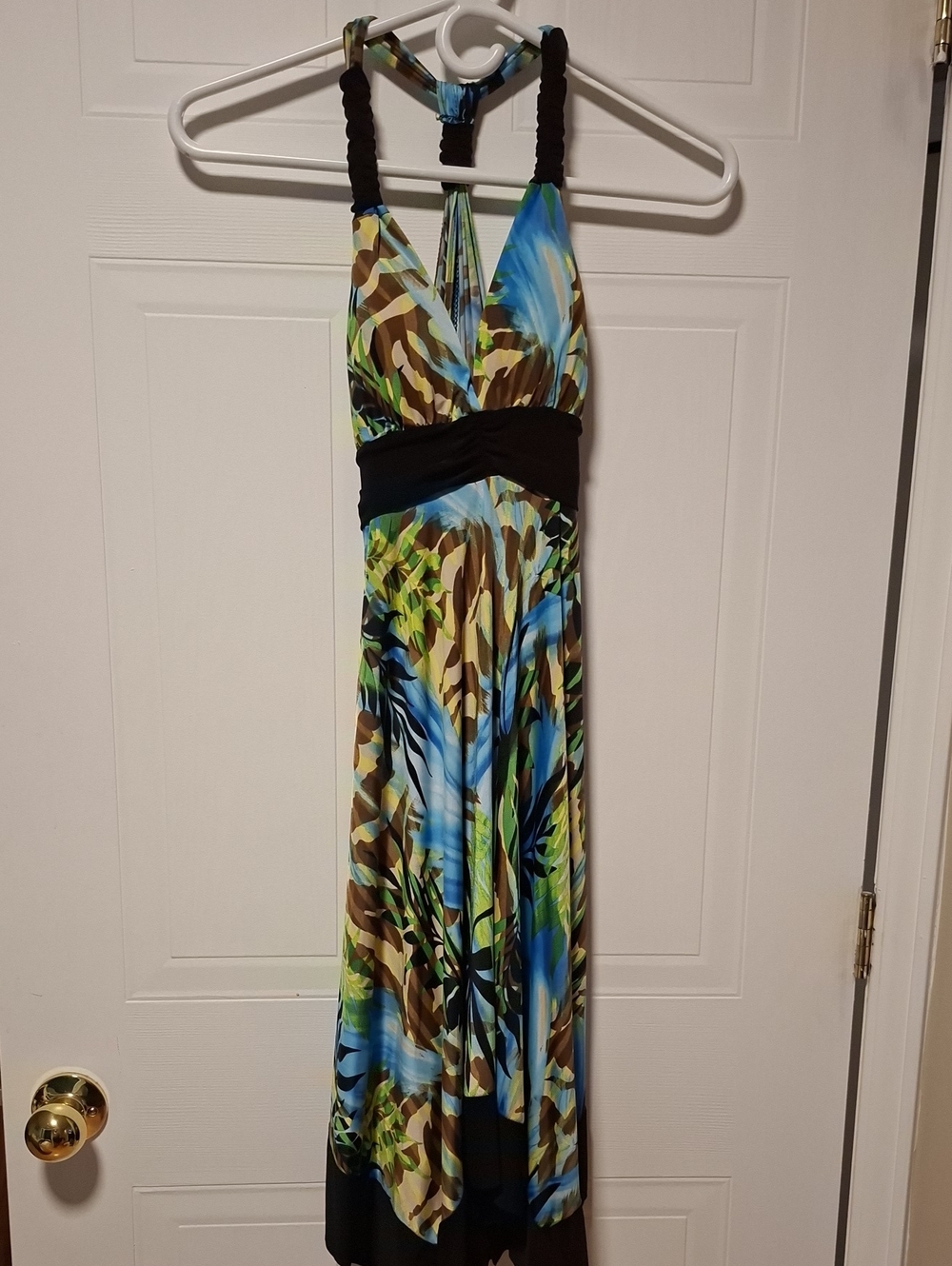 TRUE LIGHT Halter Maxi Dress in Blue, Green & Brown with Black Accents